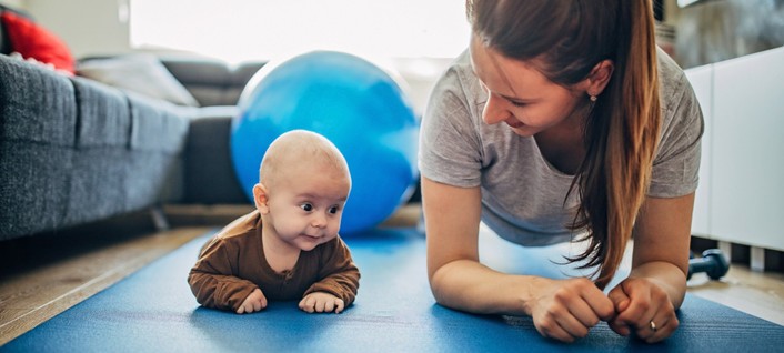 産後のリハビリを受けるためには診察が必要です。